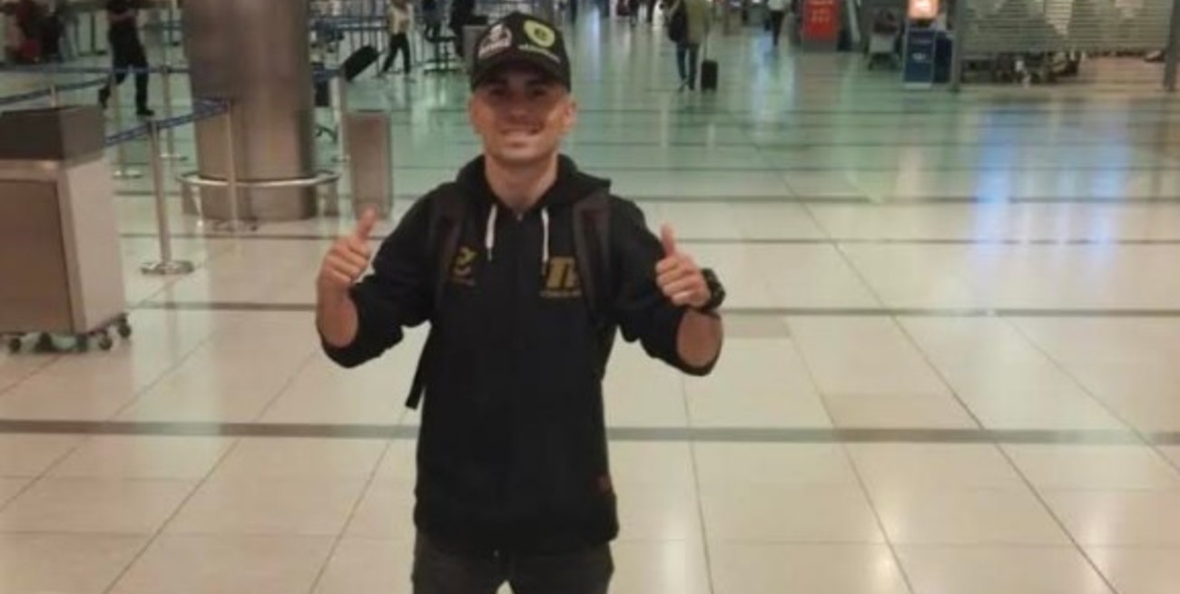 El galvense Tobías Reyes espera otro combate por el título mundial mosca