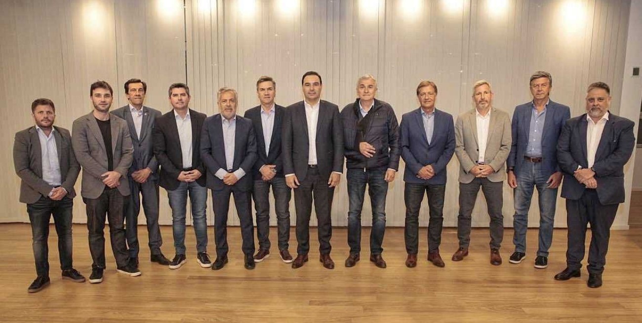 Gobernadores de Juntos por el Cambio se abroquelan para sentarse ante el gobierno