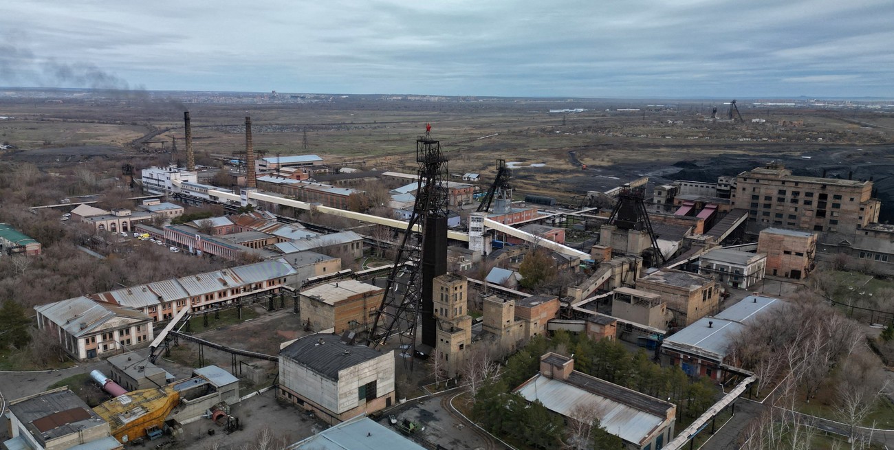 Tragedia en una mina de Kazajistán: 32 muertos y 14 desaparecidos tras un incendio