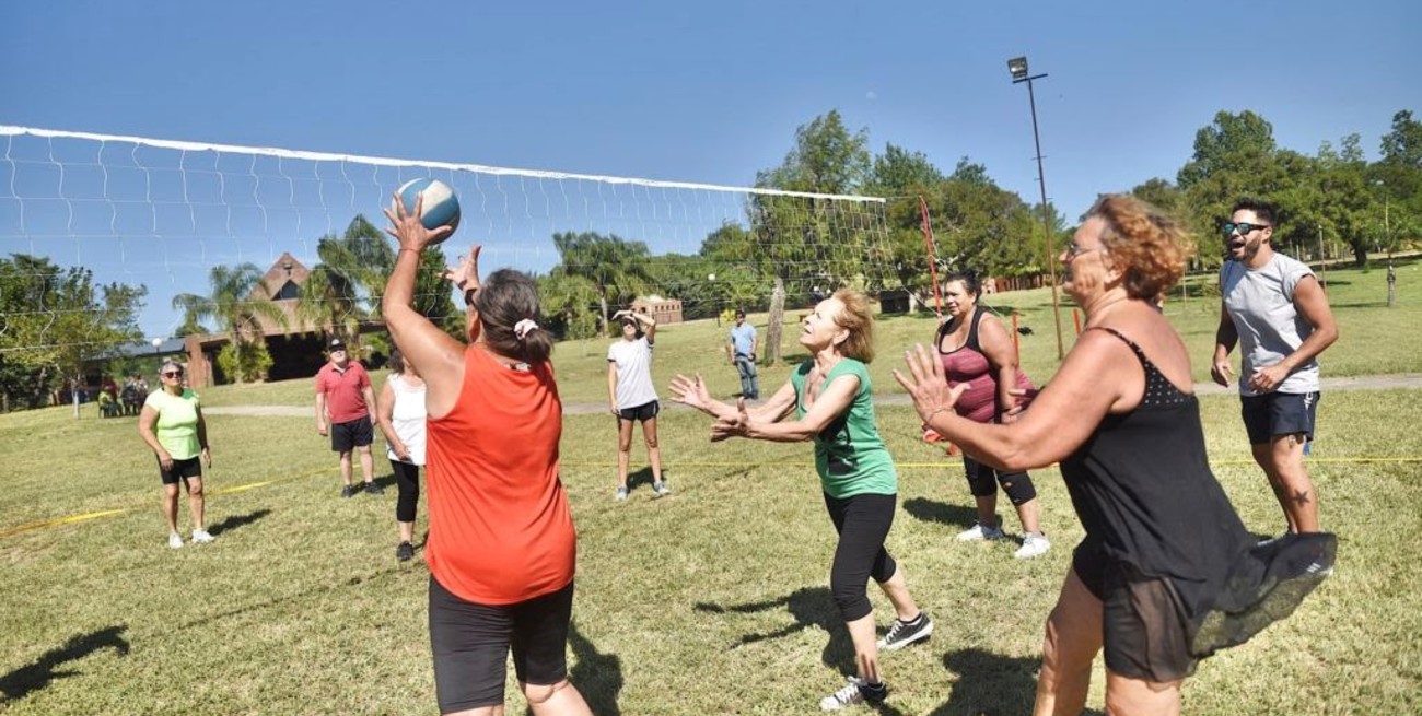 Gerontología: "Hemos logrado vivir más y ahora renegamos del envejecimiento"