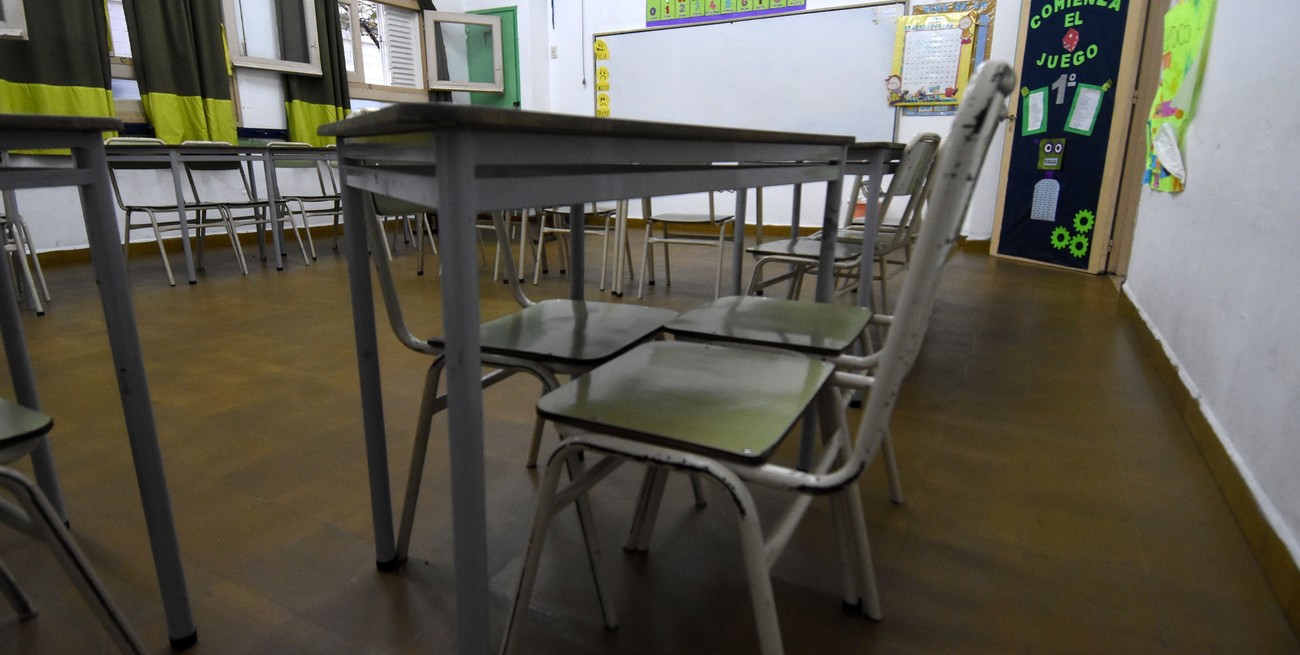 Media sanción en el Senado: hasta 40 días de prisión por agredir a un docente