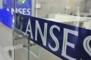 El gobierno de Milei consideró que la cifra estimada es de 32.600 millones de dólares, menos de 40.000 millones de lo que calculaba el gobierno de Alberto Fernández.