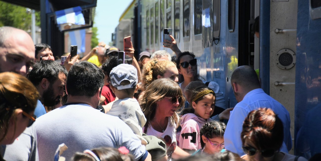 Después de 30 años rehabilitan la estación de trenes de Armstrong