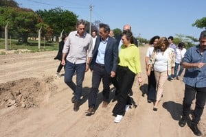 "Con el próximo gobierno empieza una nueva etapa. Con Sergio Massa se dará vuelta la página y podremos encarar los grandes problemas que tiene Argentina con mucha decisión y diálogo", dijo el funcionario a El Litoral. Crédito: Flavio Raina