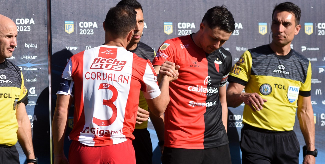 Colón-Unión: un descenso y dos pasiones en este domingo de locos