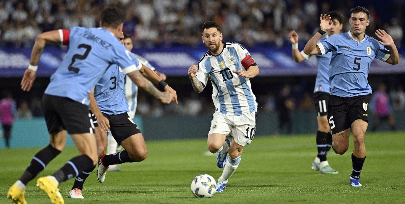 Las razones de la "parada de carro" a una Argentina extraña y perdida