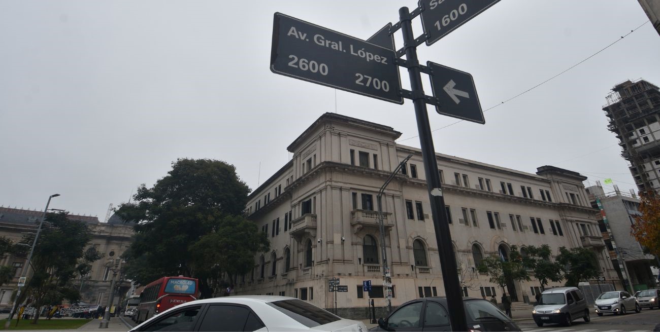 Amenazó de muerte a su madre con un gancho y terminó condenado