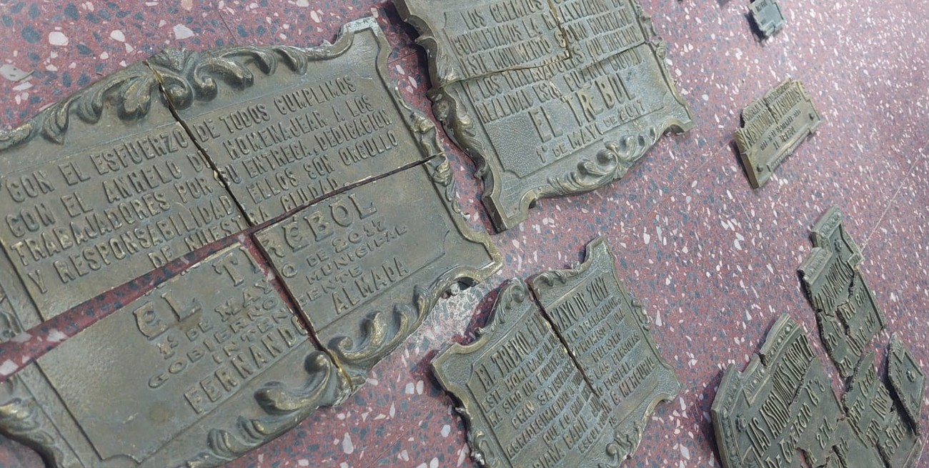 El Trébol: detienen a un ladrón serial de placas de bronce