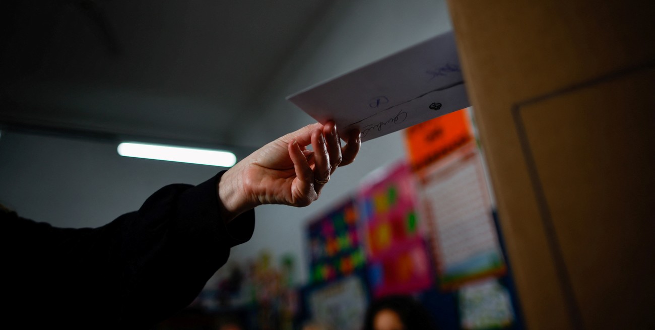 Tras cortes de luz, prorrogan el cierre de listas en Buenos Aires y Milei reaccionó con críticas elípticas