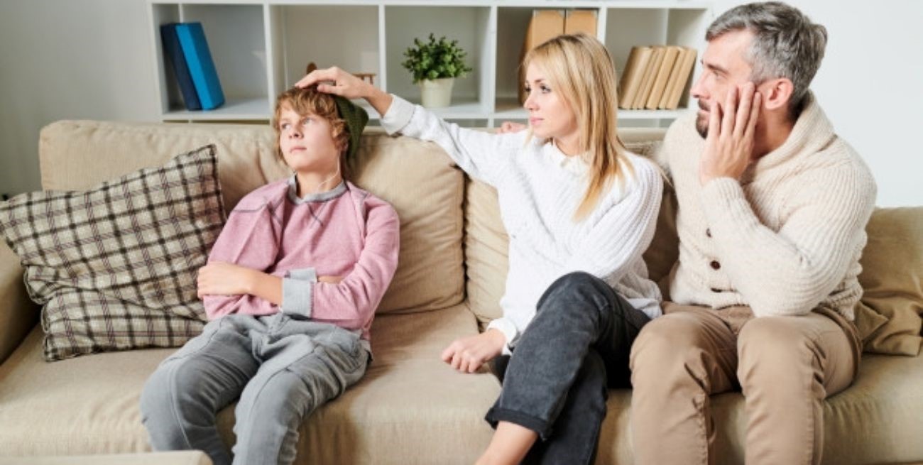 ¿Cómo transmitirle normas a un adolescente?