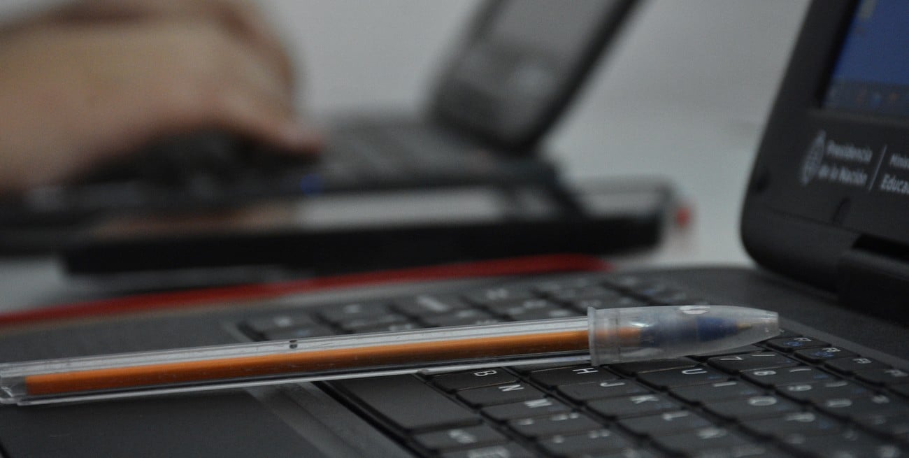 Los títulos de nivel secundario y superior ahora son digitales, ya no vienen en papel