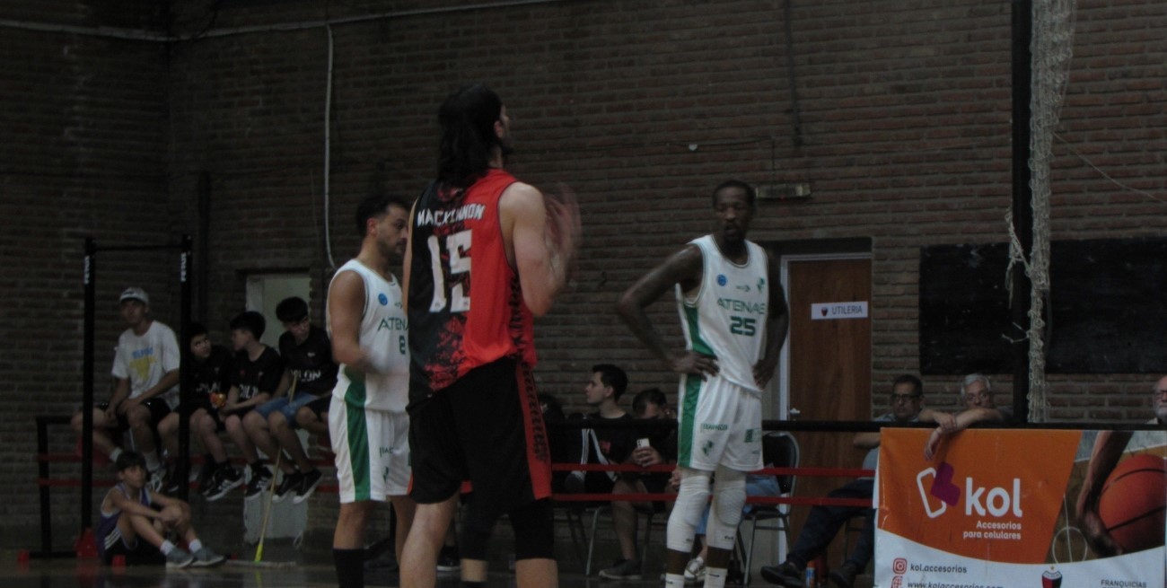 Colón no aprovechó y Atenas se lo ganó