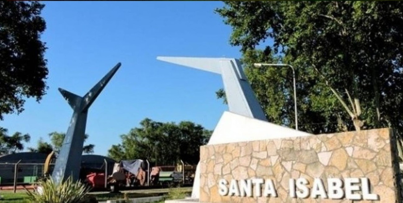 Santa Isabel: agredió a un policía porque le ordenó que dejara de arrojar piedras a una casa