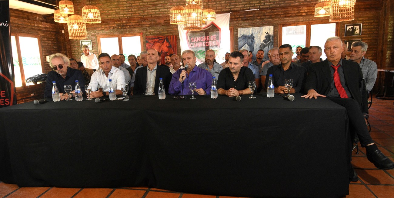 "Sangre de campeones" presentó la lista