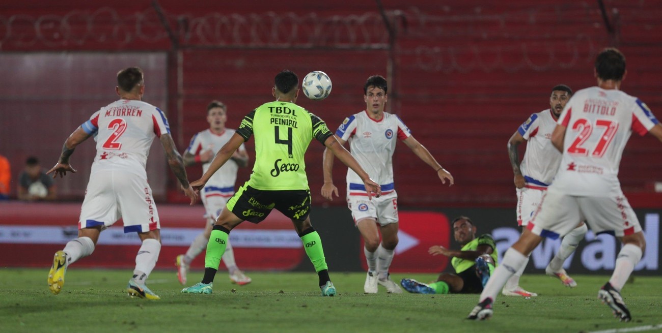 Barracas Central y Argentinos Juniors empataron en el último partido de la fase regular