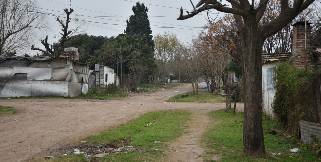 Obras en la red eléctrica de barrio Santo Domingo de la ciudad de Santa Fe