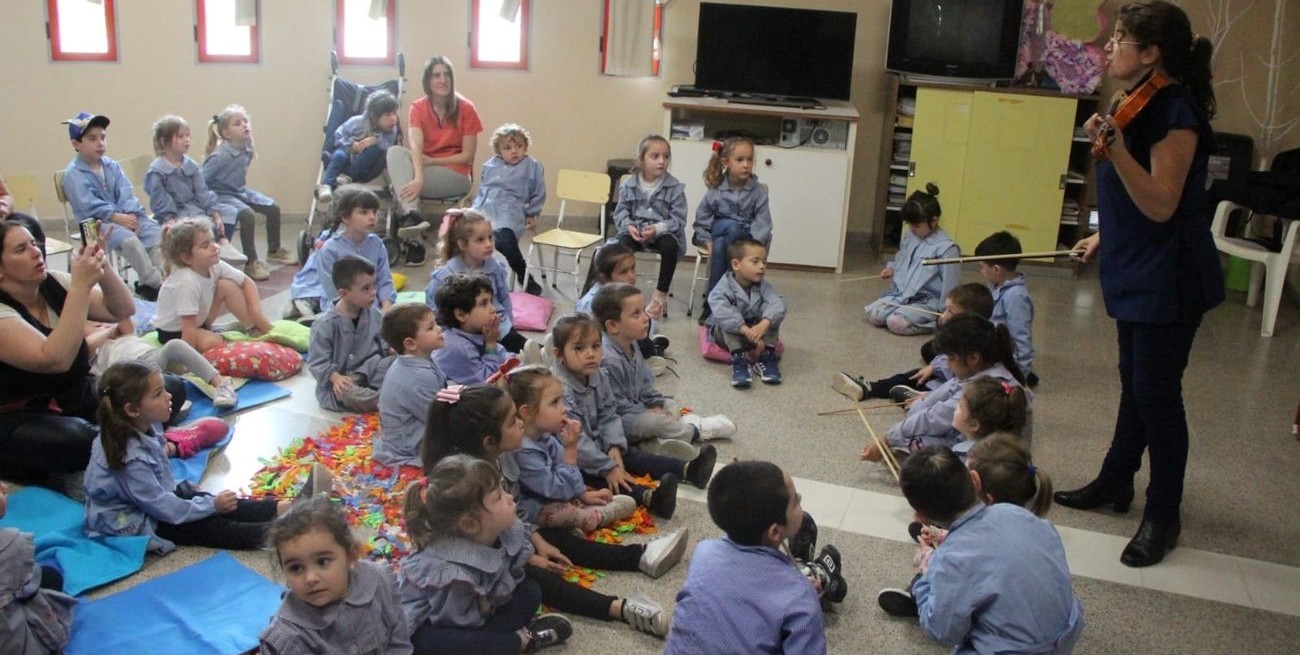 “Haciendo Escuela”: el proyecto artístico-musical recorre instituciones de Franck