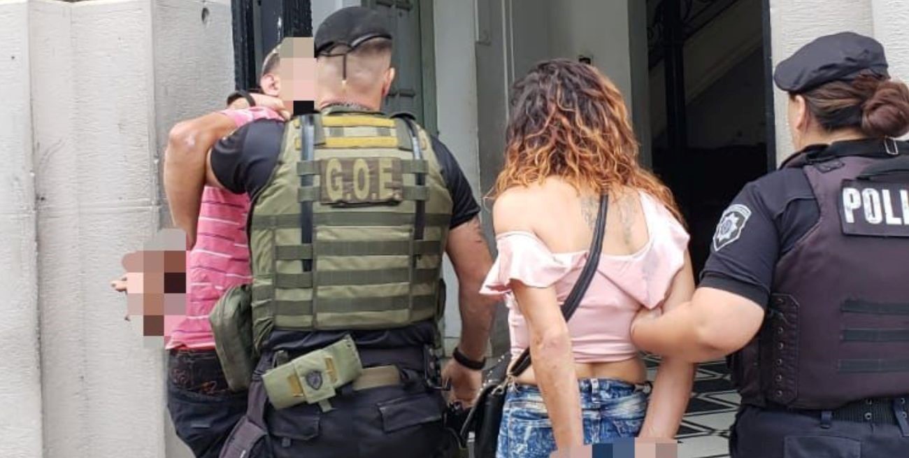 Robaron en un hotel, lastimaron a una mujer y terminaron detenidos