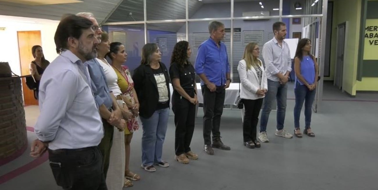 Emilio Jatón recibió un reconocimiento por parte del Mercado de Productores