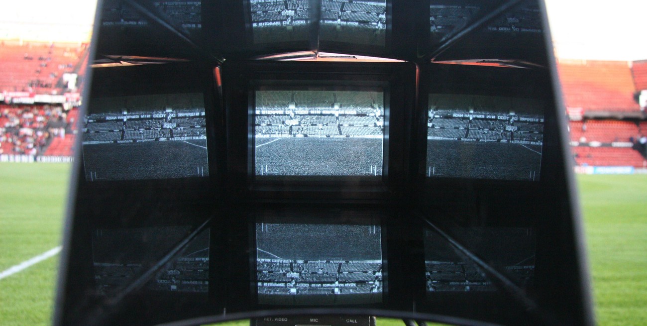 Colón: para el primer año en la "B" hay ayuda con plata de la TV