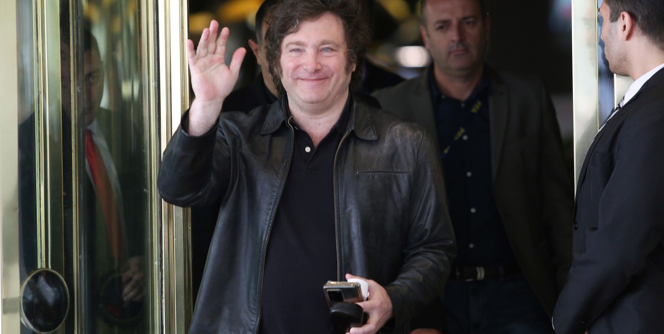 Milei completa los últimos casilleros de su gabinete y baja líneas de gobierno para las primeras semanas