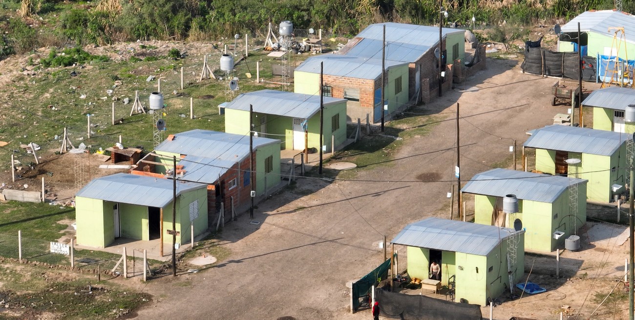 José Luis Zalazar: “Durante la gestión de Pullaro queremos erradicar los 1.300 ranchos que hay en Santa Fe”