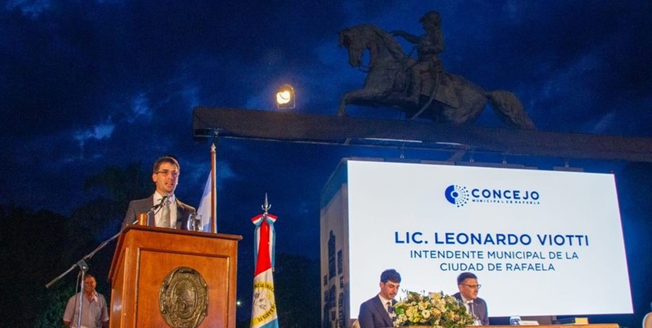 Leonardo Viotti asumió como intendente de Rafaela