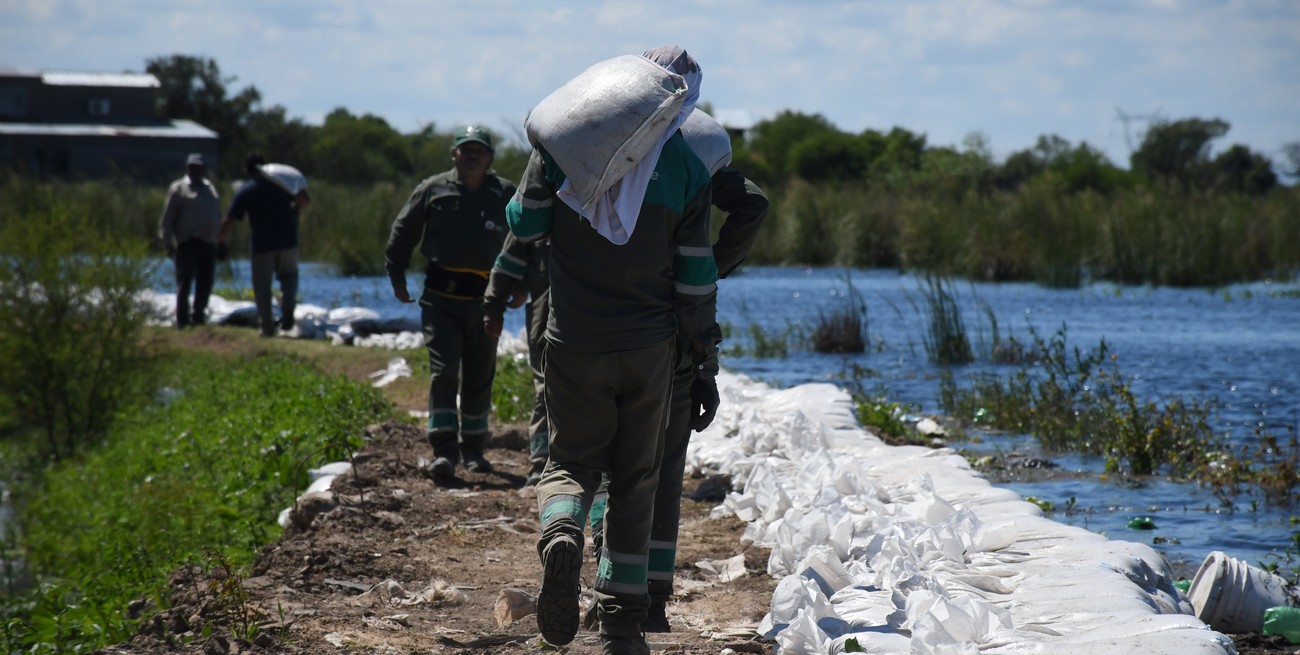 Felipe Franco: "Lo que más preocupa es un alerta por tormentas que se suma a la crecida del río"