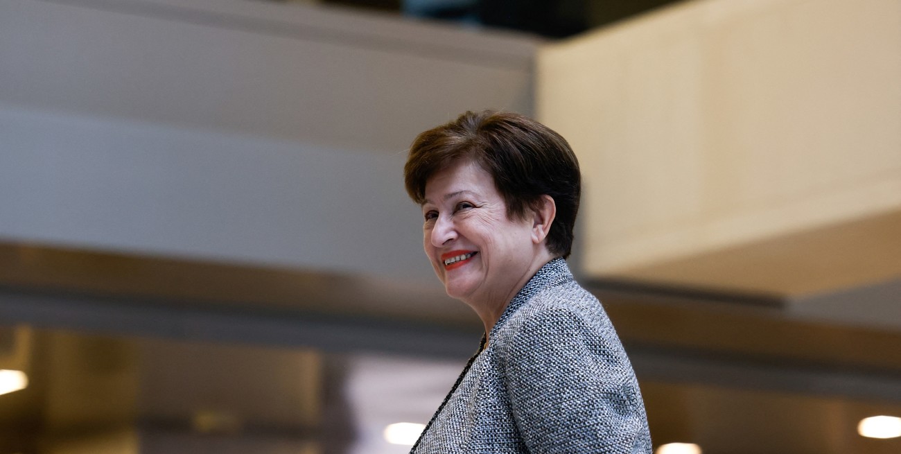 El FMI celebró las medidas económicas anunciadas por Caputo