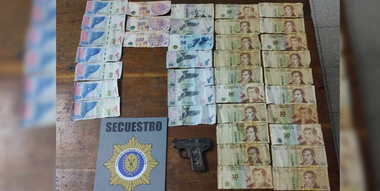 Secuestraron un arma de fuego y recuperaron dinero presuntamente robado 