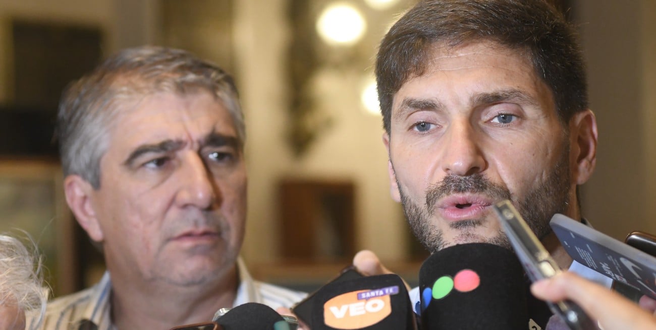 Pateó el córner y cabeceó