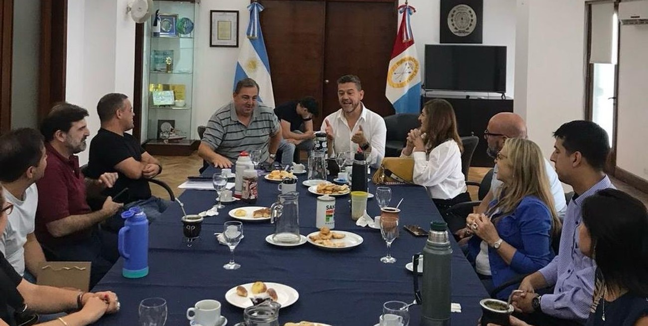 Analizan opciones ante la crisis del transporte en Santa Fe