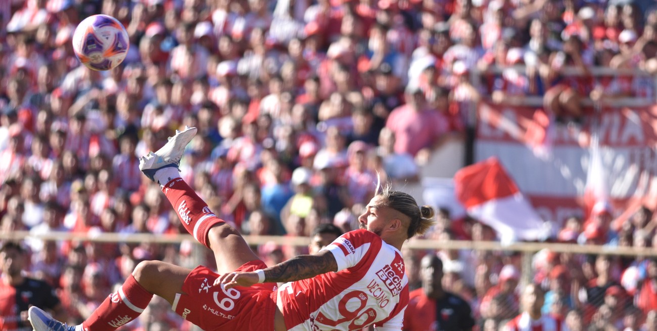 El goleador que fracasó en Unión y ahora es campeón