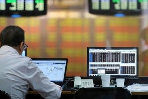 Los principales indicadores de Nueva York comenzaron el quinto mes con disparidades. 