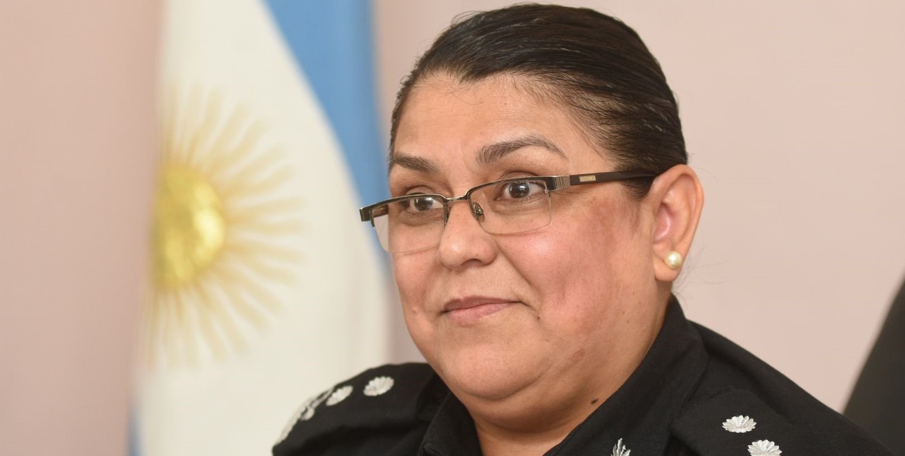 "Quiero que los santafesinos vuelvan a salir tranquilos a la vereda", es el anhelo de la nueva jefa de Policía