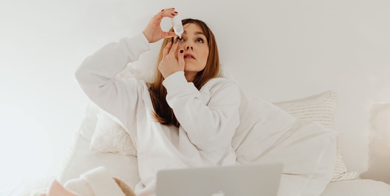 En Estados Unidos retiran del mercado 27 gotas oculares por riesgo de infección