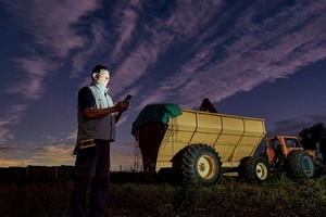 Orbith es la primera empresa argentina en ofrecer Internet Satelital de alta capacidad en banda Ka. Llega con velocidades hasta los 200 Mbps.