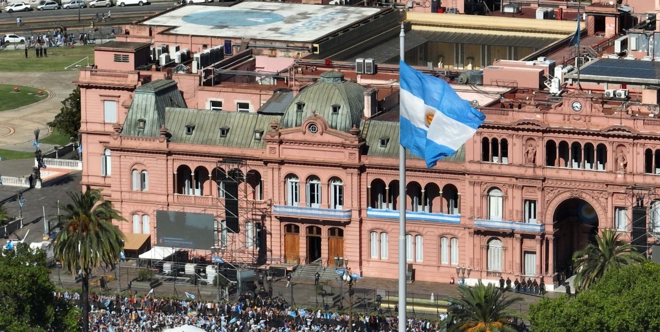 Casa Rosada atravesada por la ley bases, la geopolítica, el dengue y la economía 