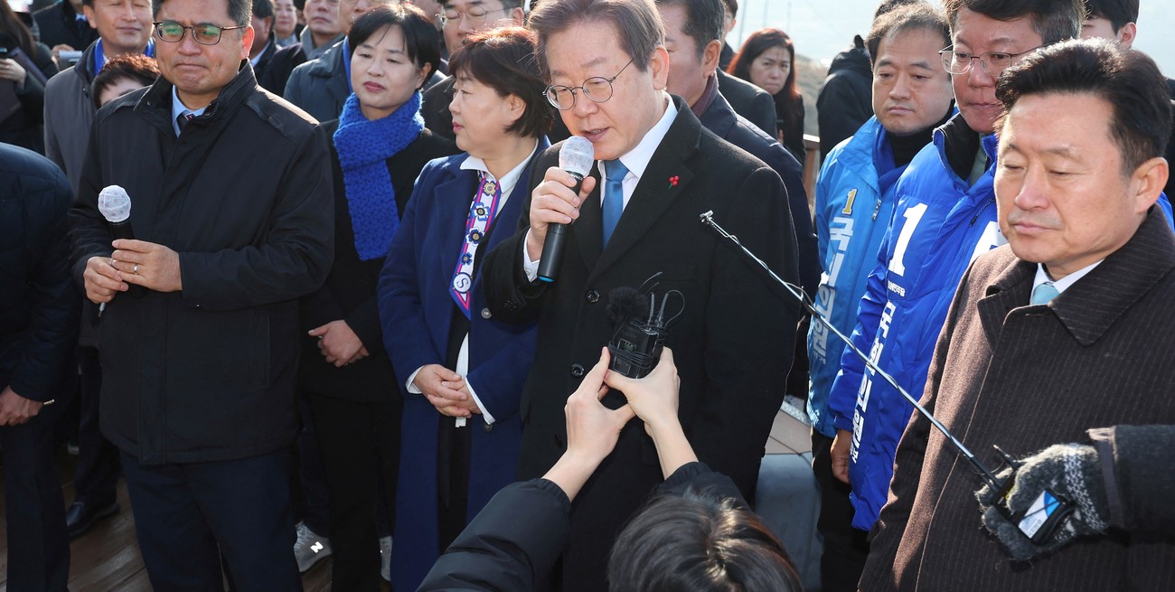 Corea del Sur investiga el trasfondo del ataque al líder opositor político