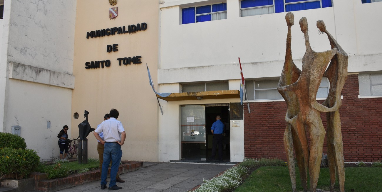Santo Tomé: medidas de fuerza contra la nueva gestión municipal por la finalización de contratos