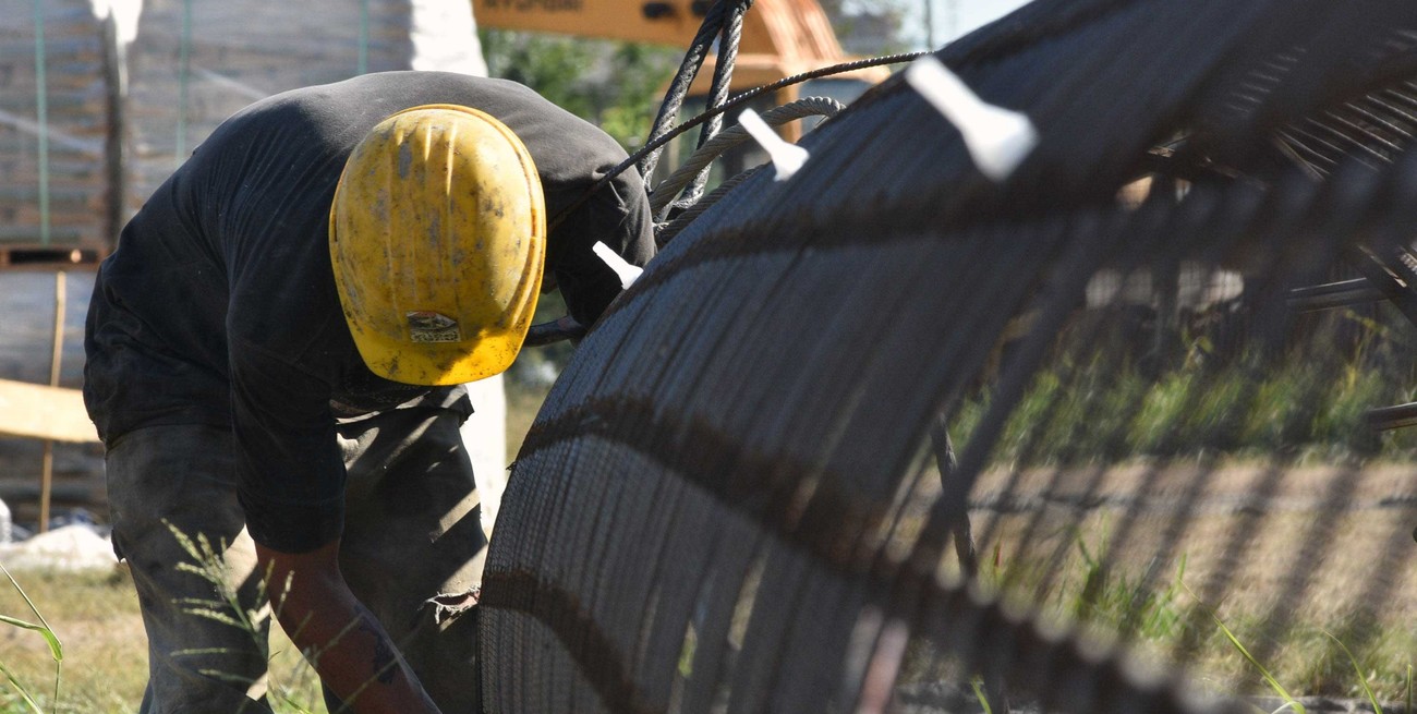 Los pases a planta en la mira tras la suspensión de planes sociales en Santa Fe