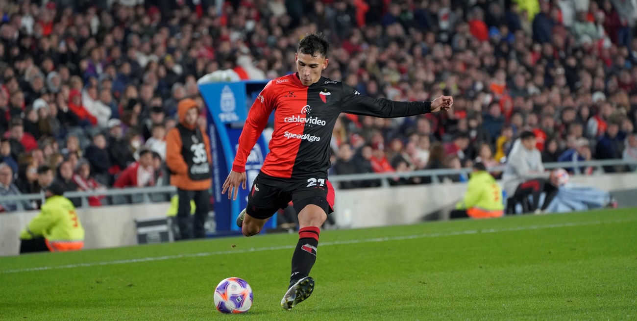 Eric Meza deja Colón y será refuerzo de Estudiantes por pedido de Eduardo Domínguez