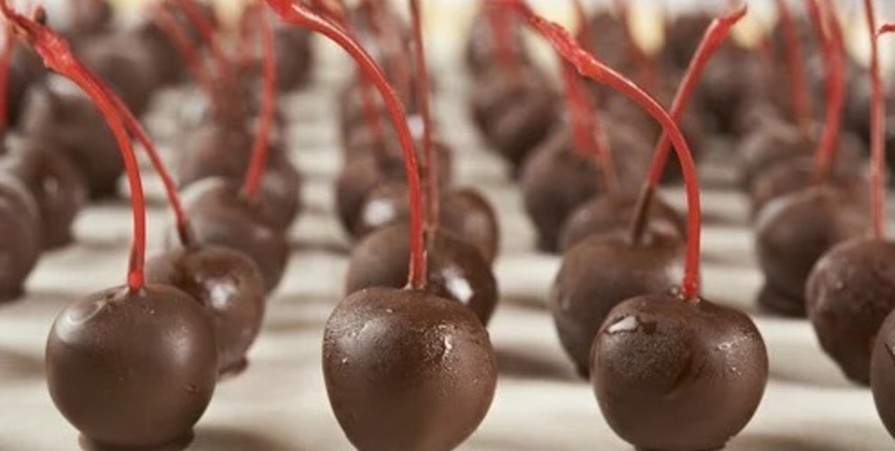 3 de enero: Día de las Cerezas Cubiertas de Chocolate