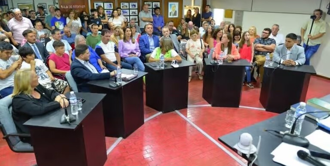 El Concejo de Firmat presentó su informe anual de gestión