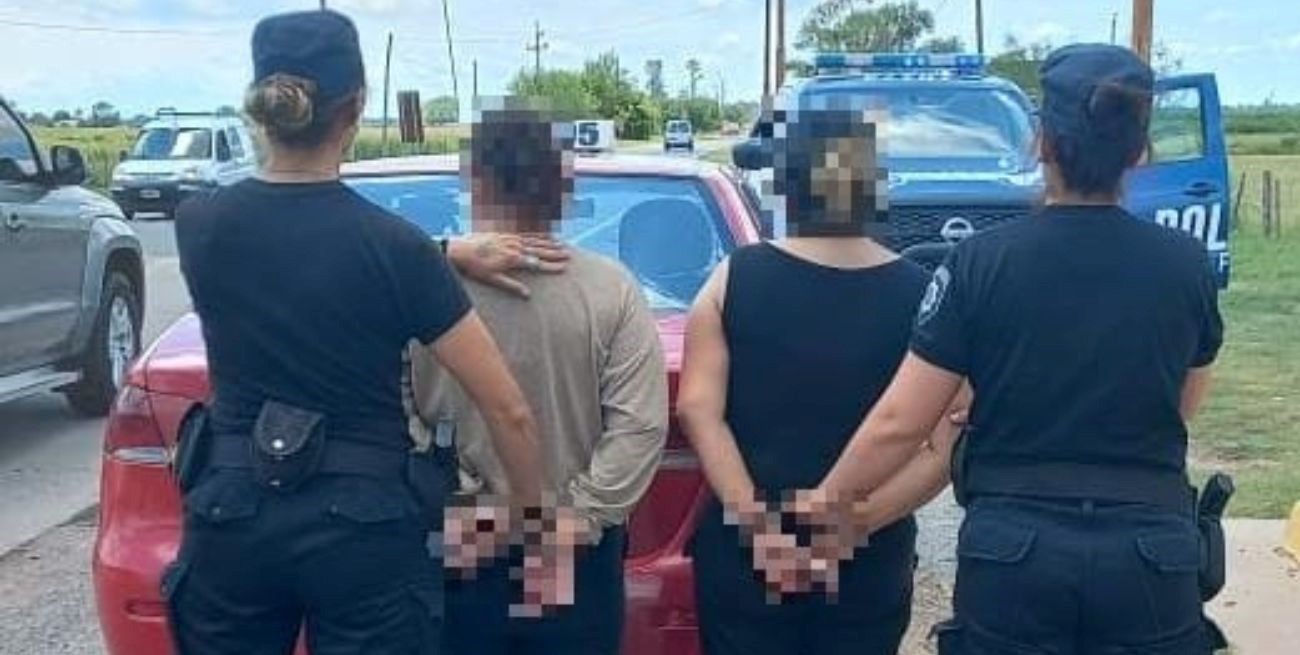 Detuvieron a dos mujeres peruanas que estafaron a una mujer en Esperanza