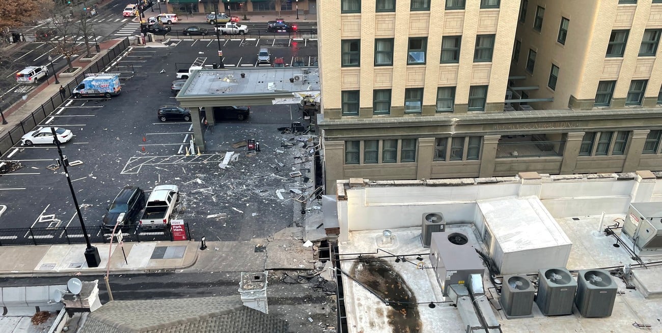 Un hotel explotó en Texas y más de 20 personas resultaron heridas