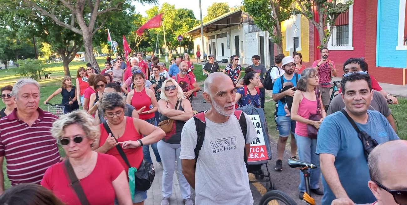 Caravana Cultural en favor de los institutos