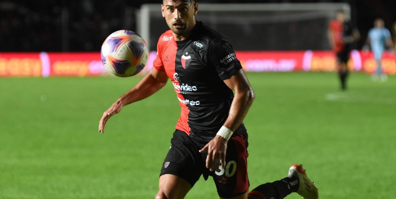 Santiago Pierotti deja Colón para ser refuerzo del Lecce de Italia