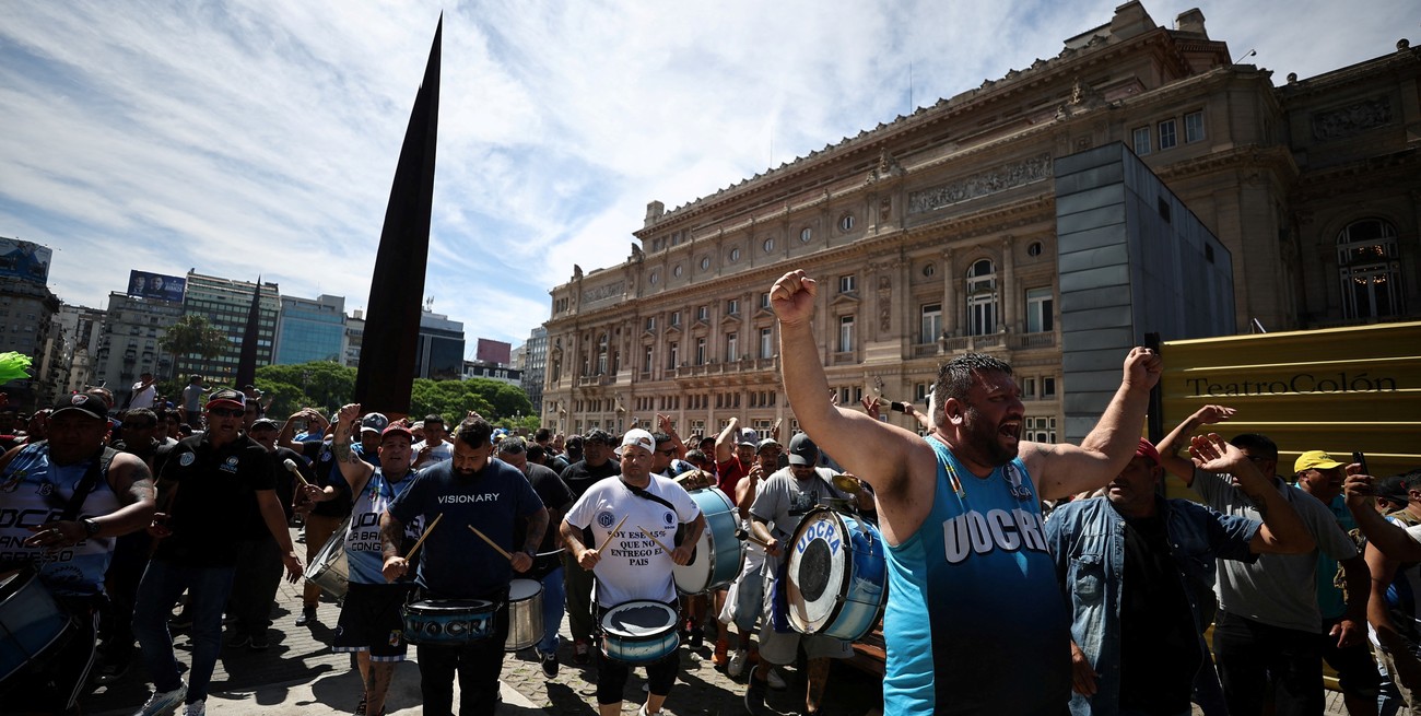 La CGT ratificó el paro del 24 de enero, pese a la advertencia de descuentos del gobierno