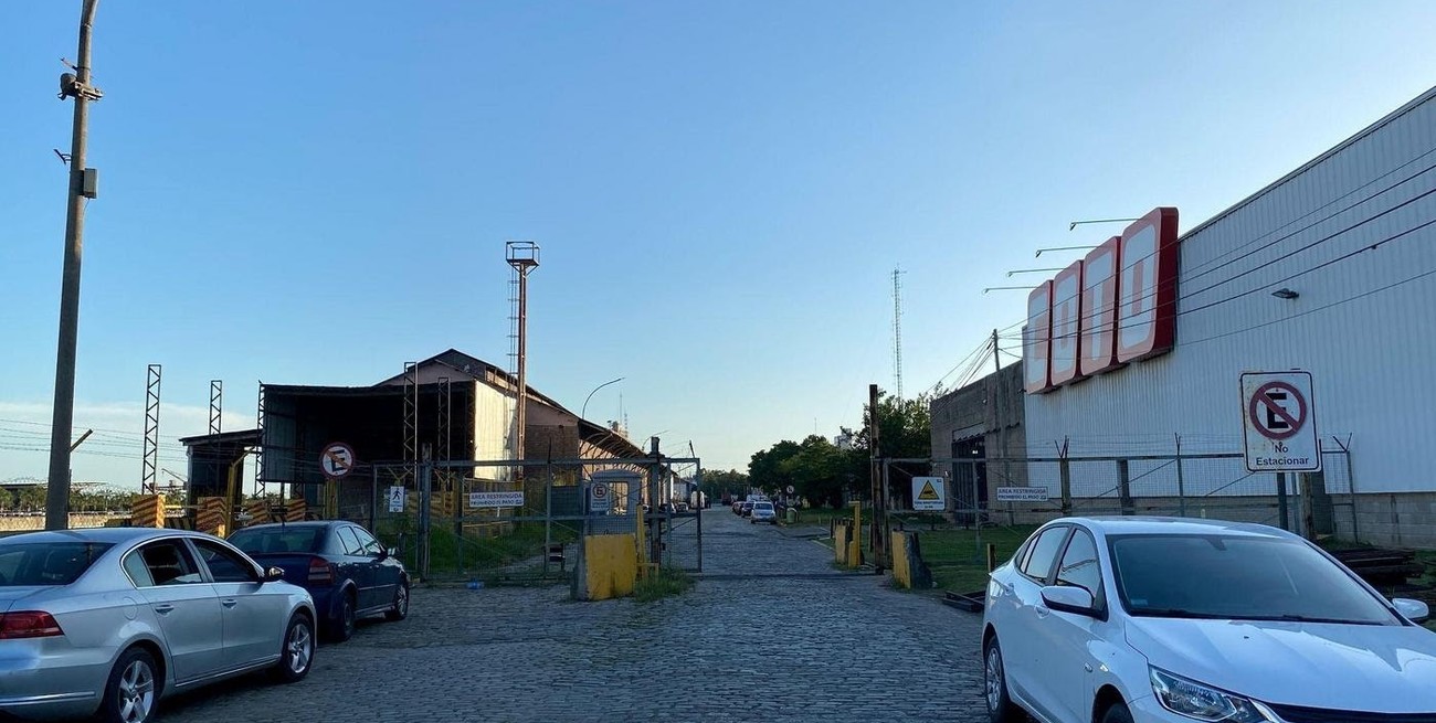 Piden la apertura de una calle del Puerto de Santa Fe